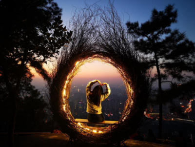 山城夜色新地標(biāo)，重慶首個(gè)夜景公園開放，七大網(wǎng)紅打卡點(diǎn)免費(fèi)拍大片